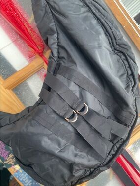 Crossbody Sling Bag - Minimal Urban Carry